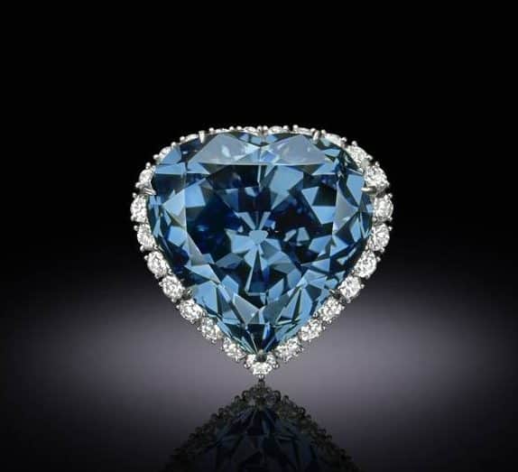 El Diamante Azul Unzué Alvear y su Fantástico Destino.